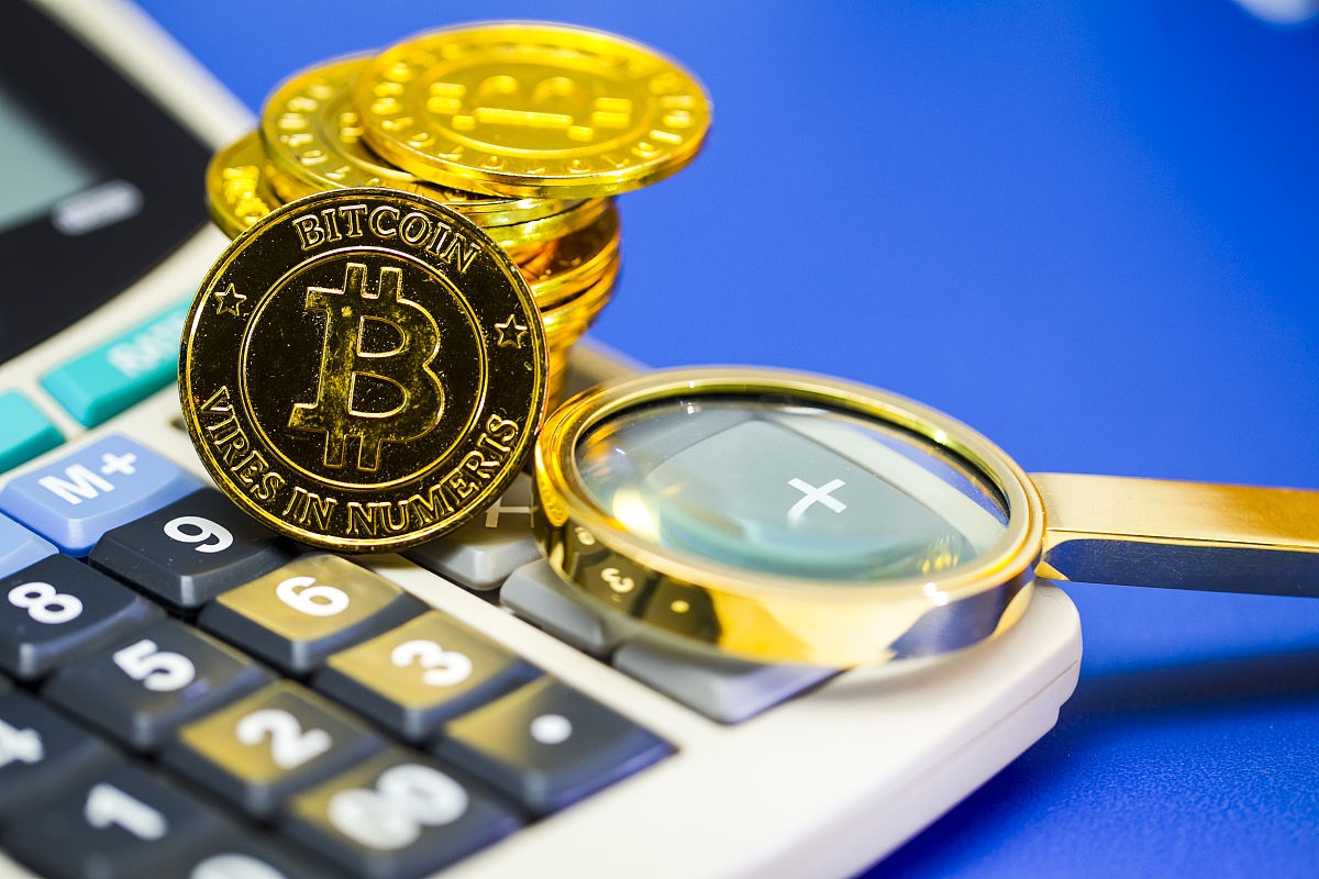 财经早餐：美股科技股全线万人爆仓